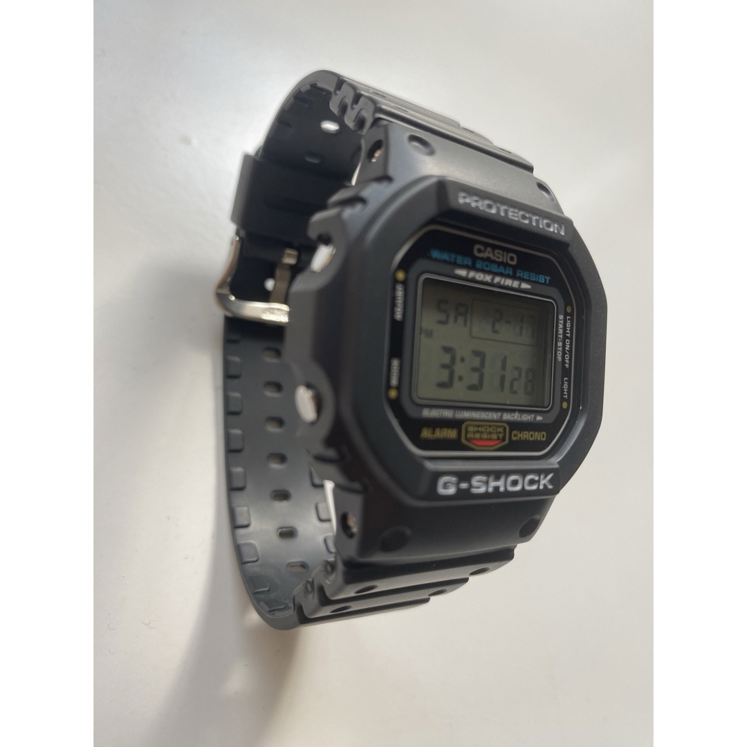 CASIO(カシオ)のCASIO G-SHOCK 『SPEED(スピード)』 DW-5600E-1 メンズの時計(腕時計(デジタル))の商品写真