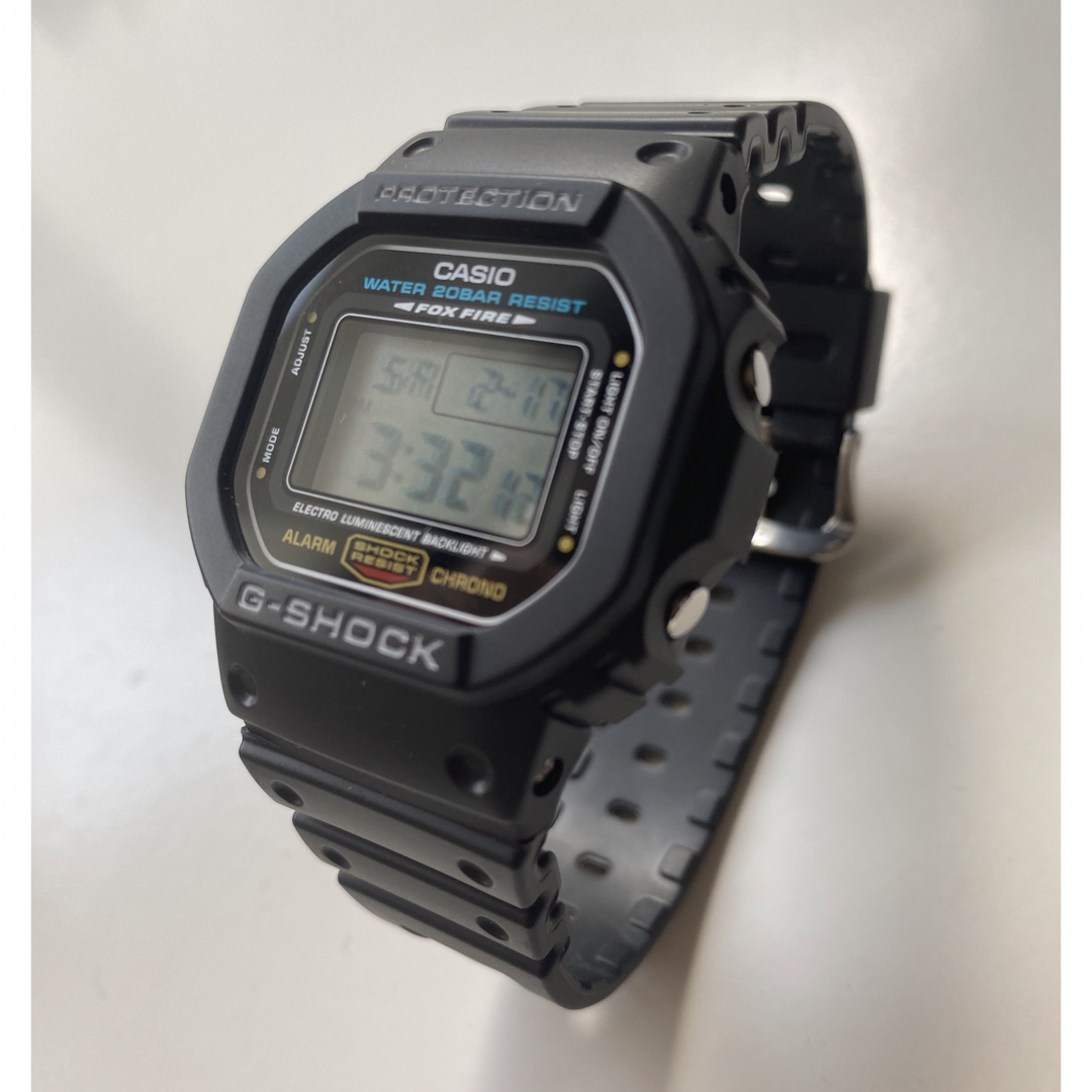 CASIO(カシオ)のCASIO G-SHOCK 『SPEED(スピード)』 DW-5600E-1 メンズの時計(腕時計(デジタル))の商品写真