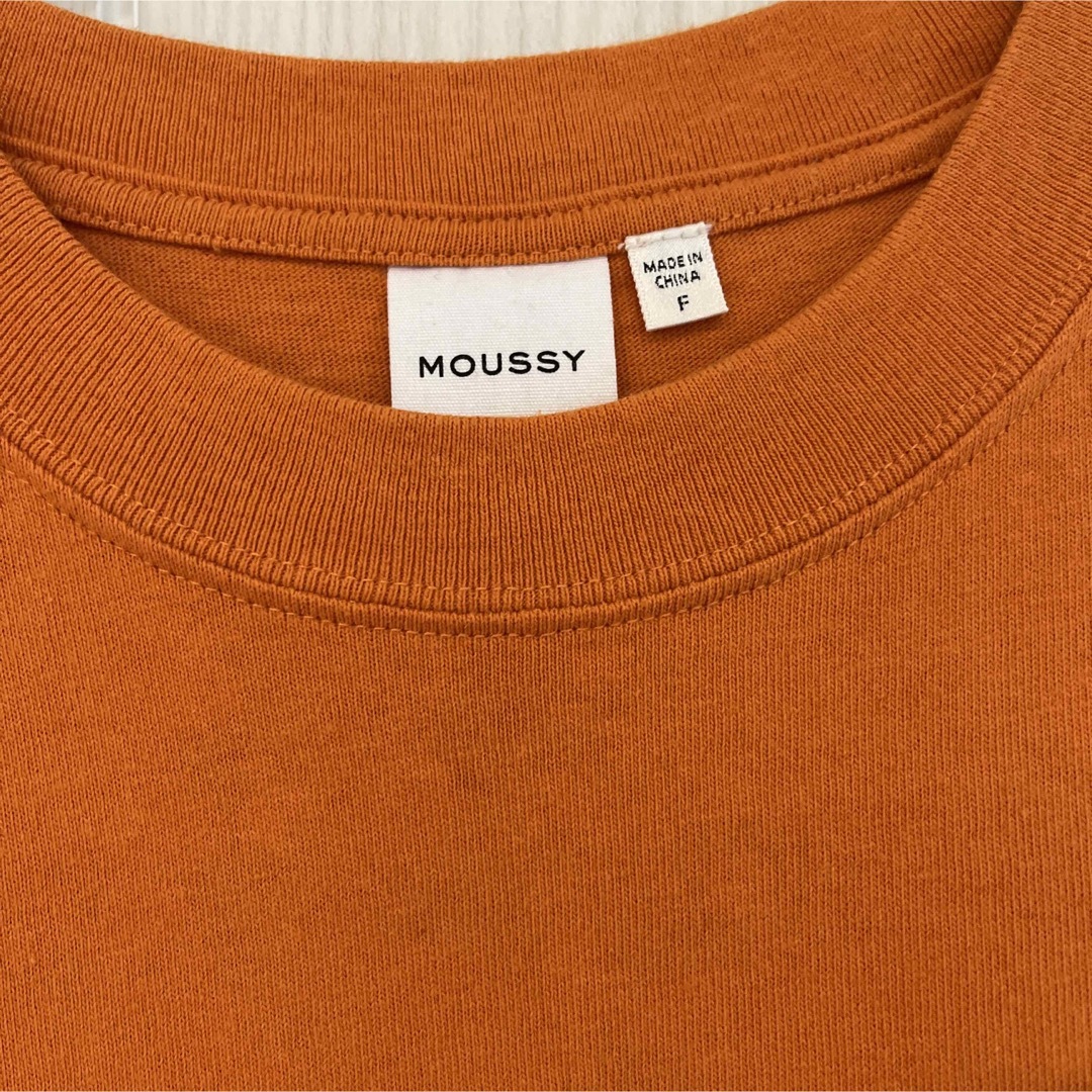 moussy(マウジー)のTシャツ　FREE MOUSSY レディースのトップス(Tシャツ(半袖/袖なし))の商品写真