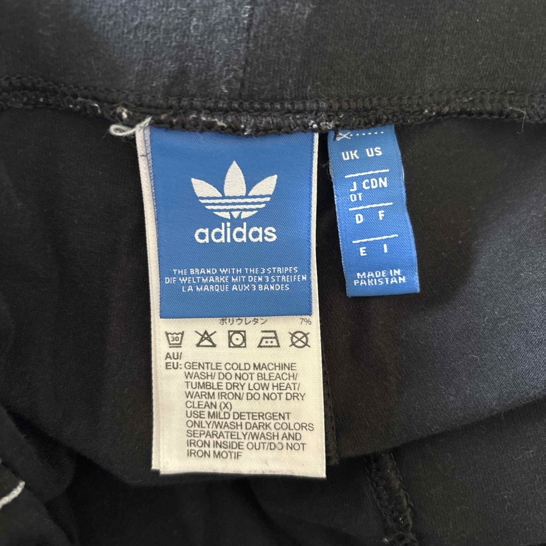 adidas(アディダス)のアディダススパッツ　 レディースのレッグウェア(レギンス/スパッツ)の商品写真