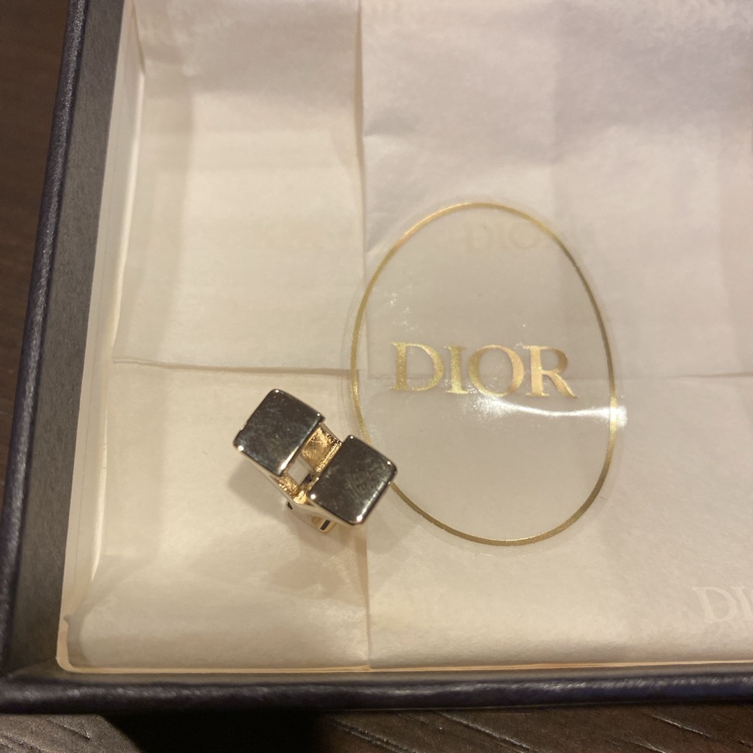 Dior(ディオール)の新品未使用　DIOR Y ショルダーバッグ用チャームY レディースのアクセサリー(チャーム)の商品写真