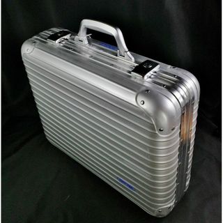 リモワ ヴィンテージの通販 71点 | RIMOWAを買うならラクマ