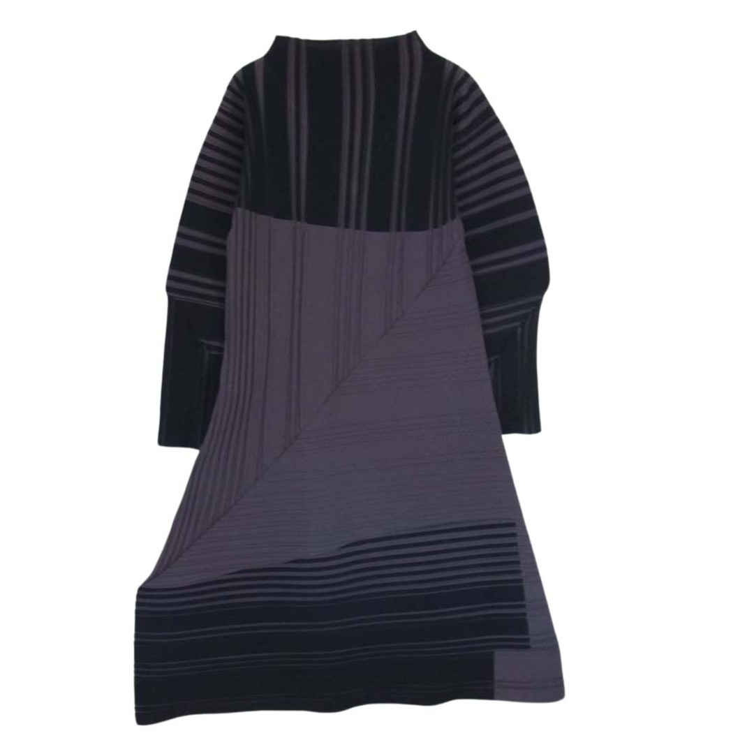 ISSEY MIYAKE(イッセイミヤケ)のISSEY MIYAKE イッセイミヤケ 23AW IM33FH144 Rhythmic Pleats DresS プリーツ ロングスリーブ ワンピース ドレス ブラック系 2【中古】 レディースのワンピース(その他)の商品写真