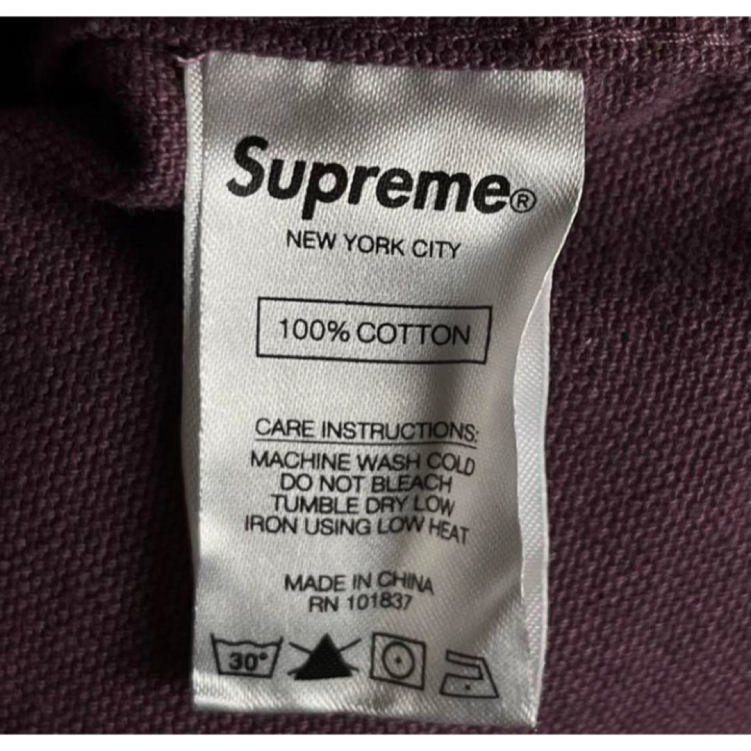 Supreme(シュプリーム)のシュプリーム 背面ラインロゴ入りジャケット Lサイズ supreme メンズのジャケット/アウター(その他)の商品写真
