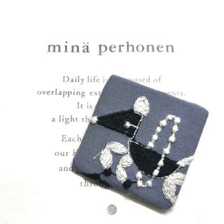 ミナペルホネン(mina perhonen)のご専用★ミナペルホネン ★ サンキューベリーバッジ　fun 新作レアかわ♡(ブローチ/コサージュ)