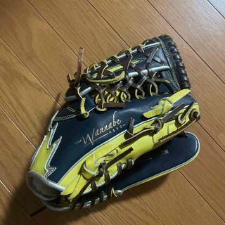 ウィルソン(wilson)の【まるちゃん様】Wilson ウイルソン Wannabe HERO 軟式(グローブ)