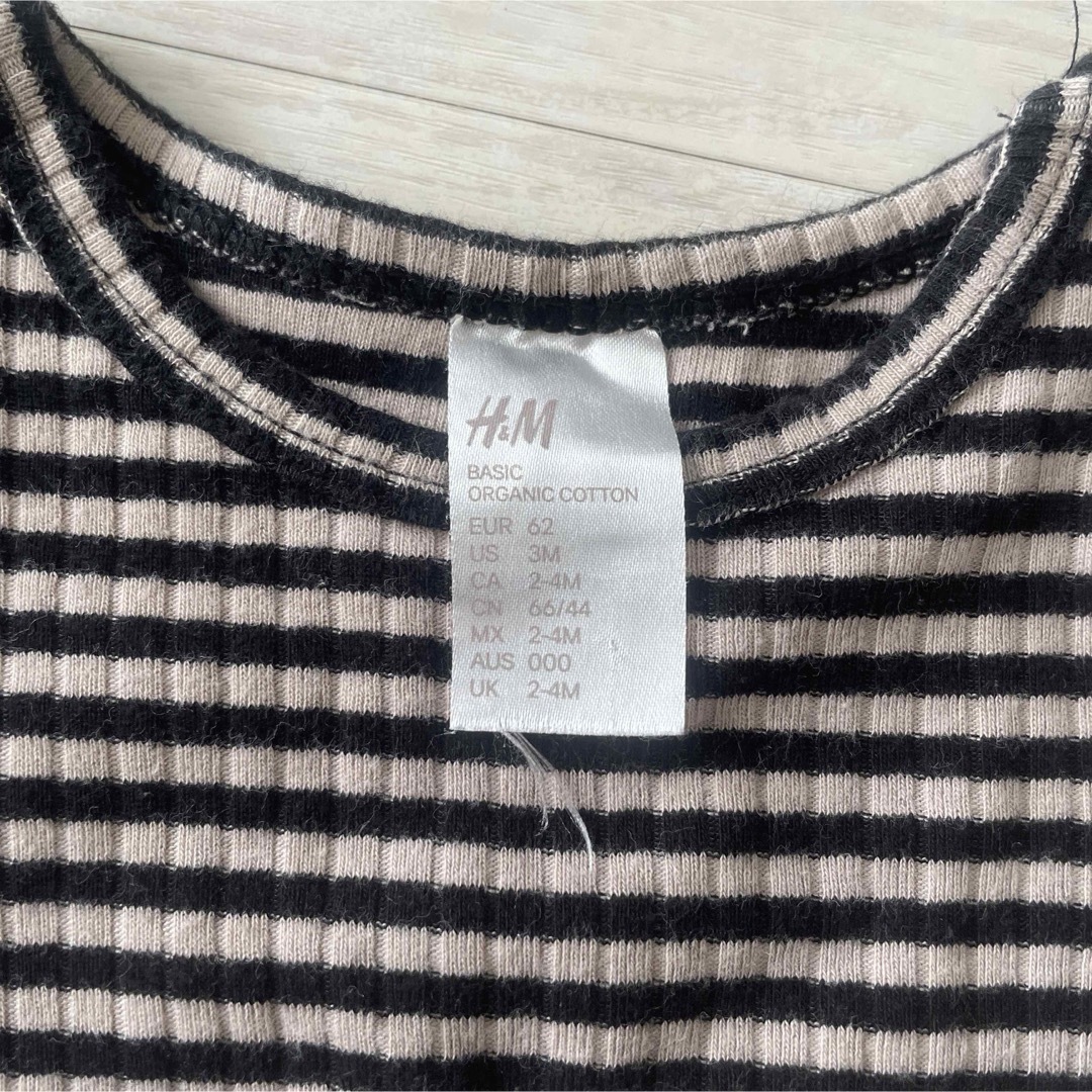 H&M(エイチアンドエム)のエイチアンドエム　H&M セットアップ　ロンパース　60 キッズ/ベビー/マタニティのベビー服(~85cm)(ロンパース)の商品写真