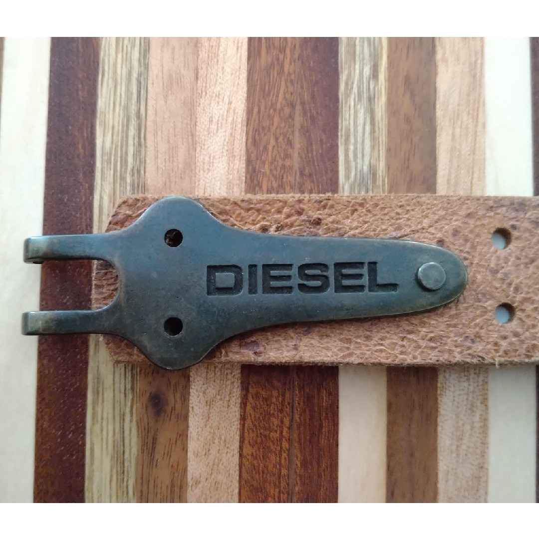 DIESEL(ディーゼル)のDIESEL　革ベルト　ジャンク品 メンズのファッション小物(ベルト)の商品写真