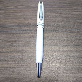 ペリカン(Pelikan)のペリカン　ボールペン　パールホワイト(ペン/マーカー)