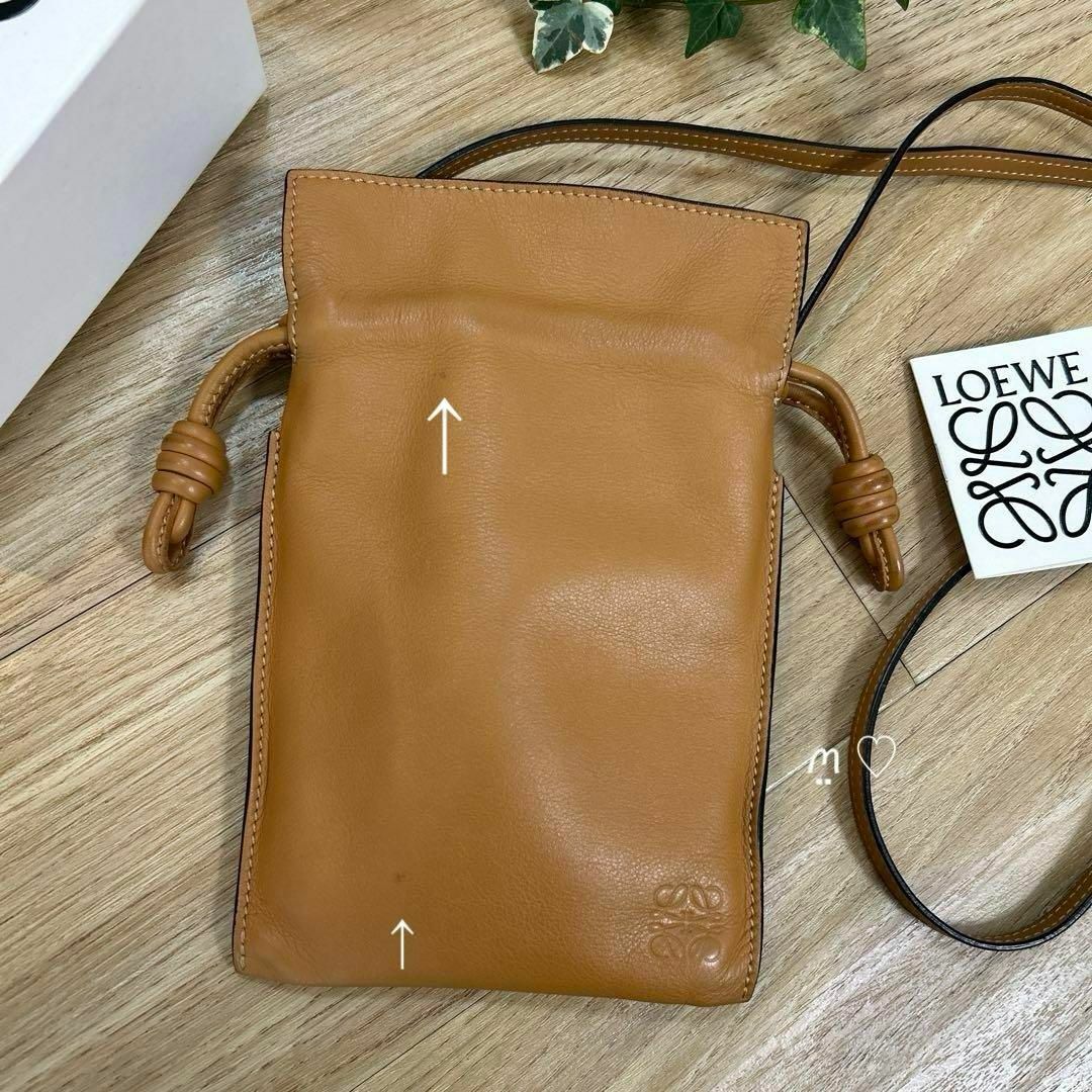 LOEWE(ロエベ)のLOEWE　ロエベ　フラメンコポケット　斜めがけポシェットスマホショルダーバッグ レディースのバッグ(ショルダーバッグ)の商品写真