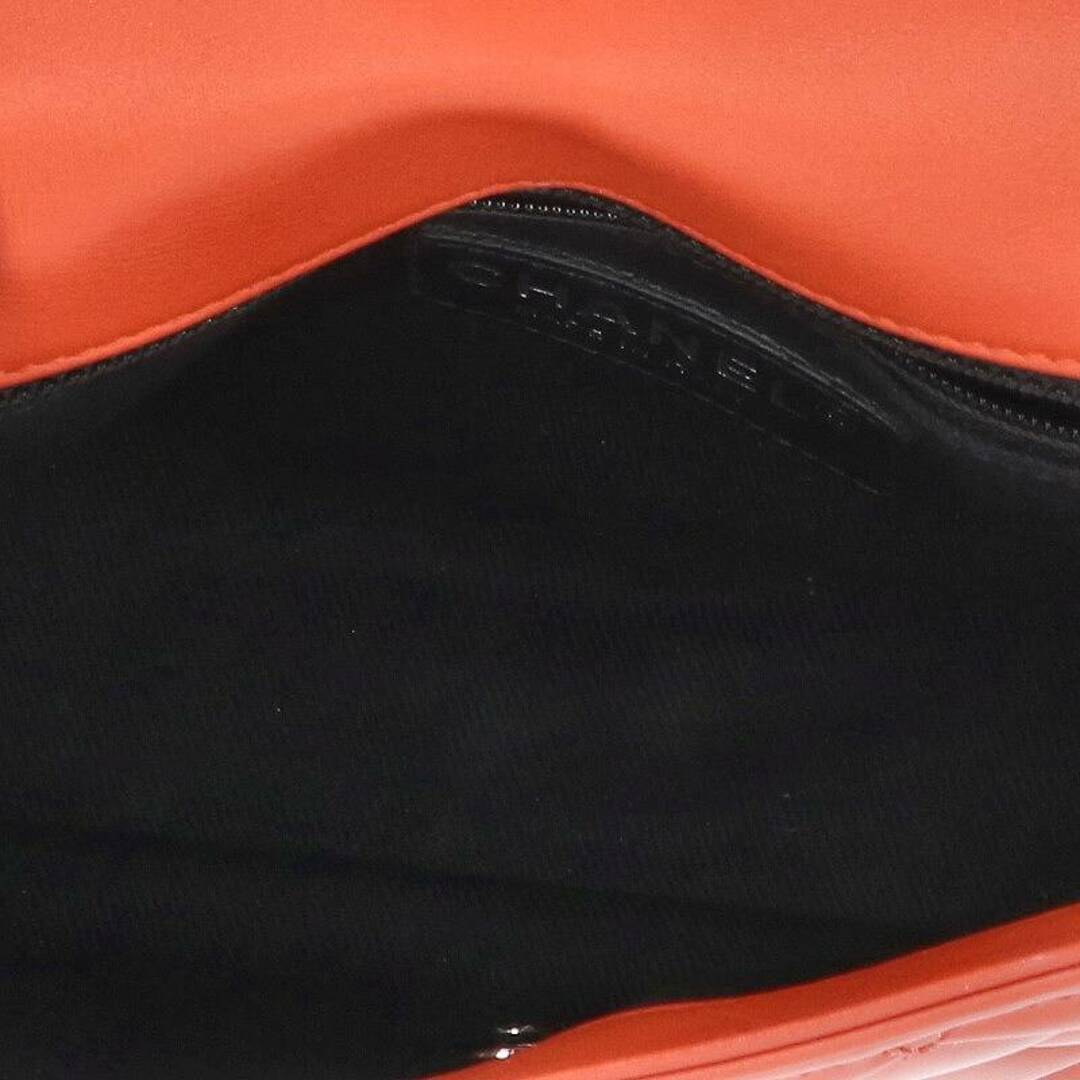 CHANEL - シャネル マトラッセ パテントレザーチェーン CHANEL - シャネル マトラッセ パテントレザーチェーン