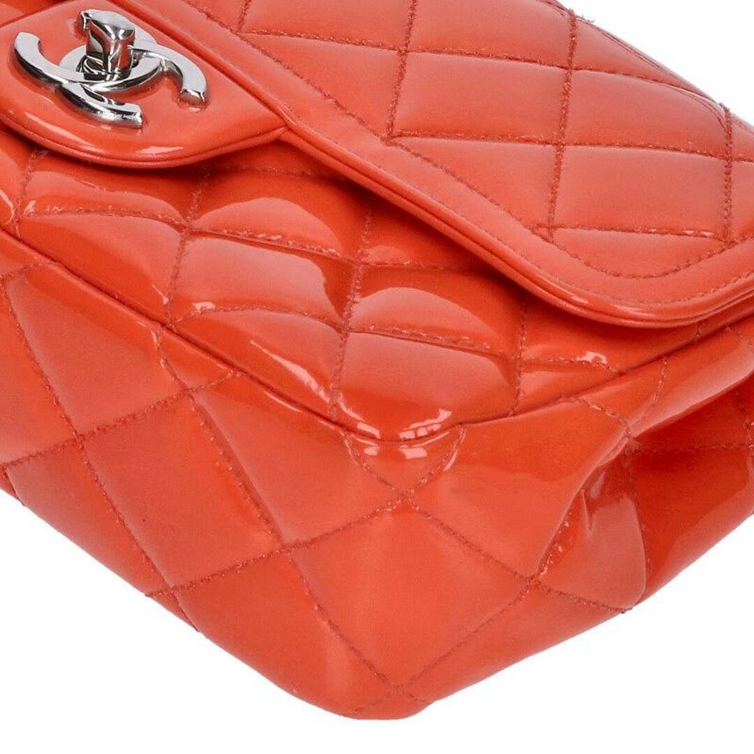 CHANEL - シャネル マトラッセ パテントレザーチェーン CHANEL - シャネル マトラッセ パテントレザーチェーン