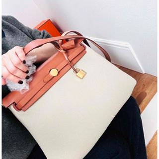 エルメス(Hermes)の新品 2023年製 HERMES エールバッグ・ジップ31(ショルダーバッグ)