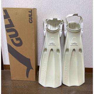 ガル(GULL)のマンティスドライフィン　ダイビング器材　GULL(マリン/スイミング)