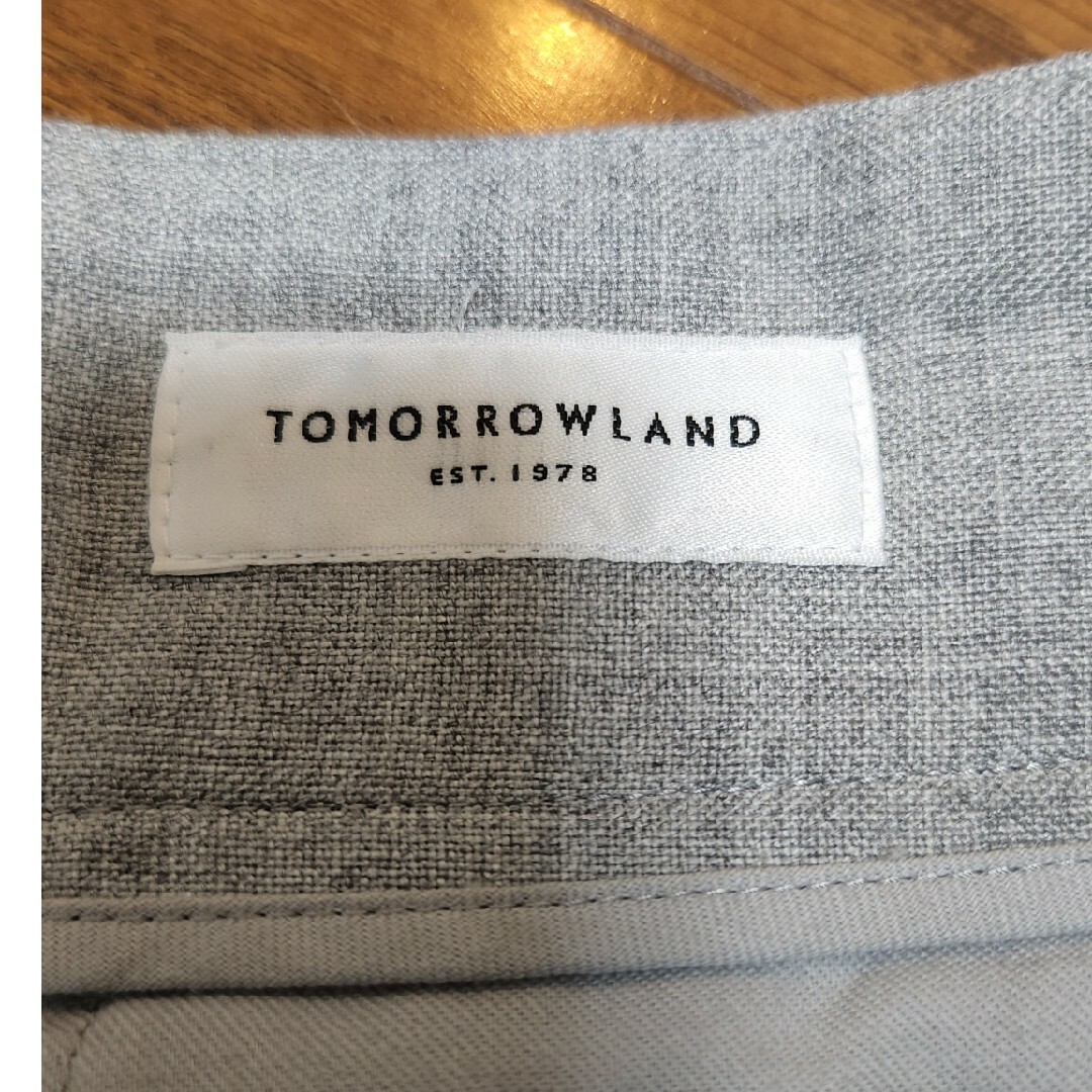 TOMORROWLAND(トゥモローランド)のTOMORROWLAND　ハイウエストパンツ レディースのパンツ(カジュアルパンツ)の商品写真