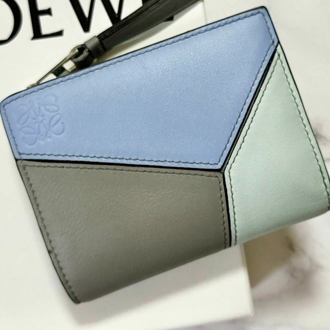 LOEWE(ロエベ)の美品✨ロエベ　二つ折り財布　パズル　スリムコンパクトウォレット　アナグラム メンズのファッション小物(折り財布)の商品写真