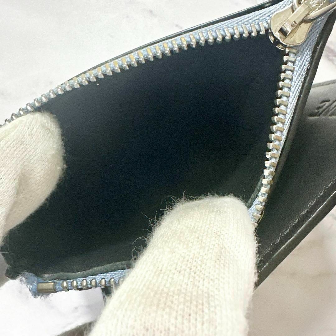 LOEWE(ロエベ)の美品✨ロエベ　二つ折り財布　パズル　スリムコンパクトウォレット　アナグラム メンズのファッション小物(折り財布)の商品写真