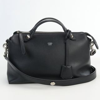 FENDI - 570超美品 フェンディ 二つ折り長財布 ズッカ レザー