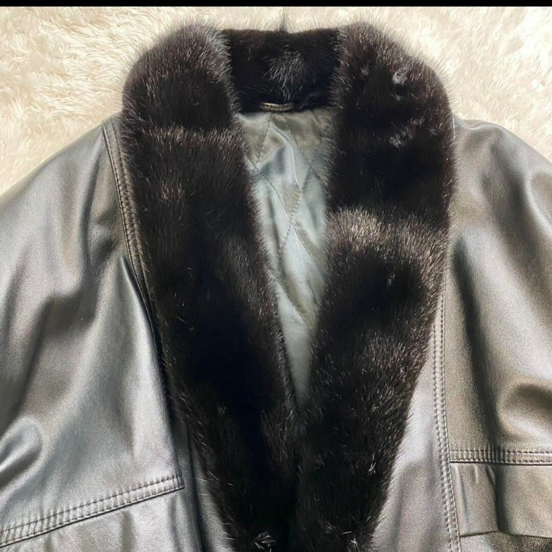 美品 本革レザージャケット ミンクファー L〜XL相当 黒 メンズのジャケット/アウター(レザージャケット)の商品写真