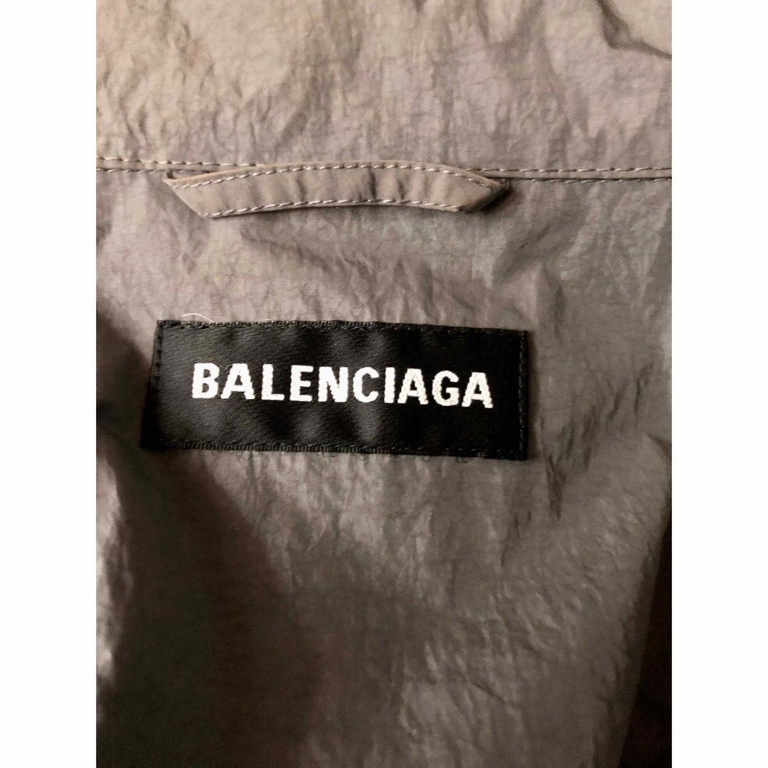 Balenciaga(バレンシアガ)の【新品】BALENCIAGA ロゴプリント シャツブルゾン  44 ナイロン メンズのジャケット/アウター(ブルゾン)の商品写真