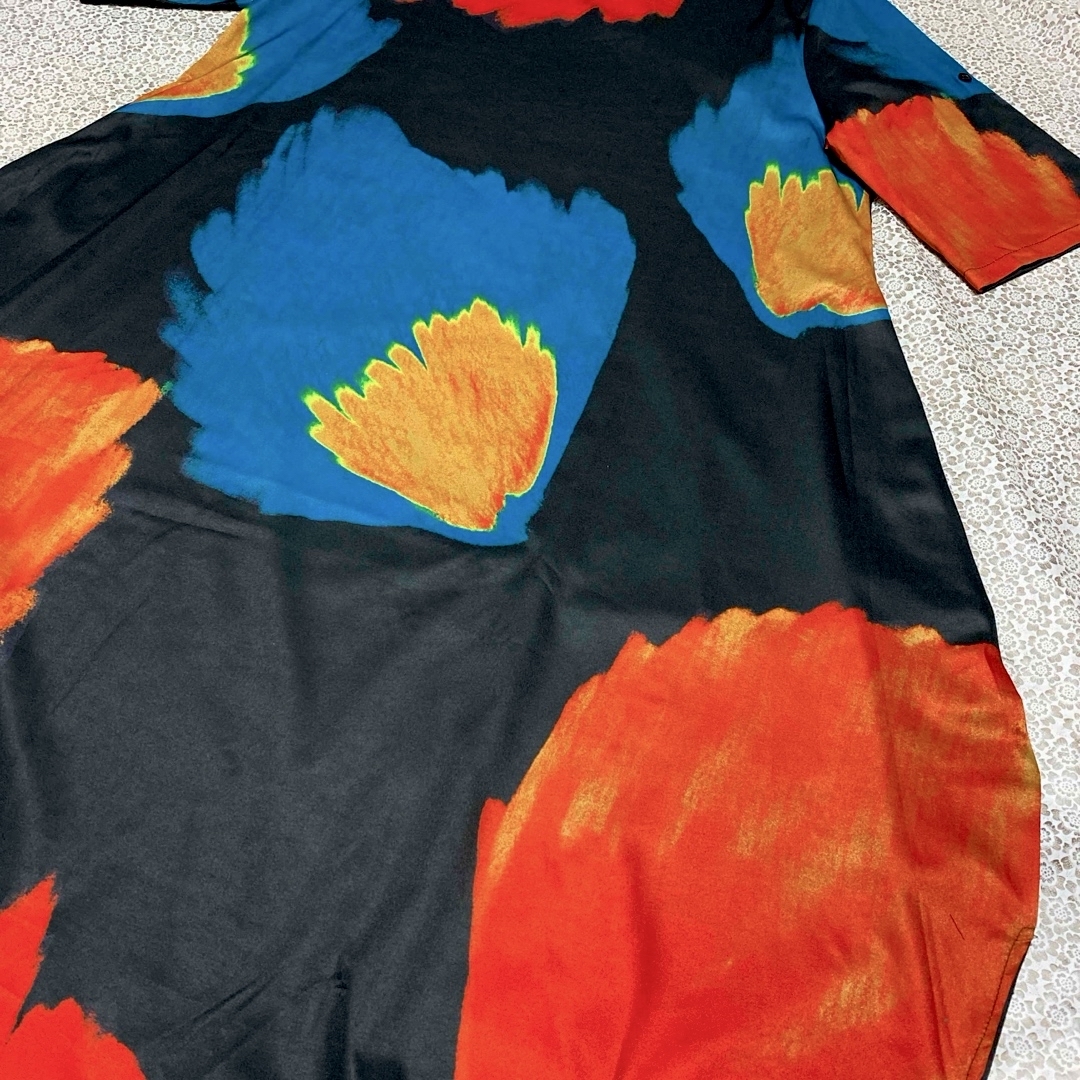 フレア　コクーン  ロング丈　ワンピース　七分袖　大きいサイズ レディースのワンピース(ロングワンピース/マキシワンピース)の商品写真