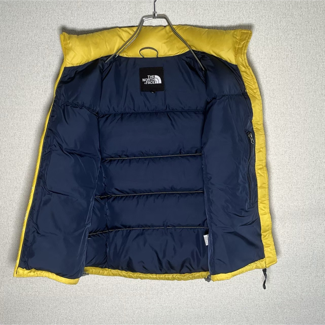 THE NORTH FACE(ザノースフェイス)のノースフェイス　ダウンベスト　ヌプシ　700フィル　イエロー　レディースＭ レディースのジャケット/アウター(ダウンベスト)の商品写真