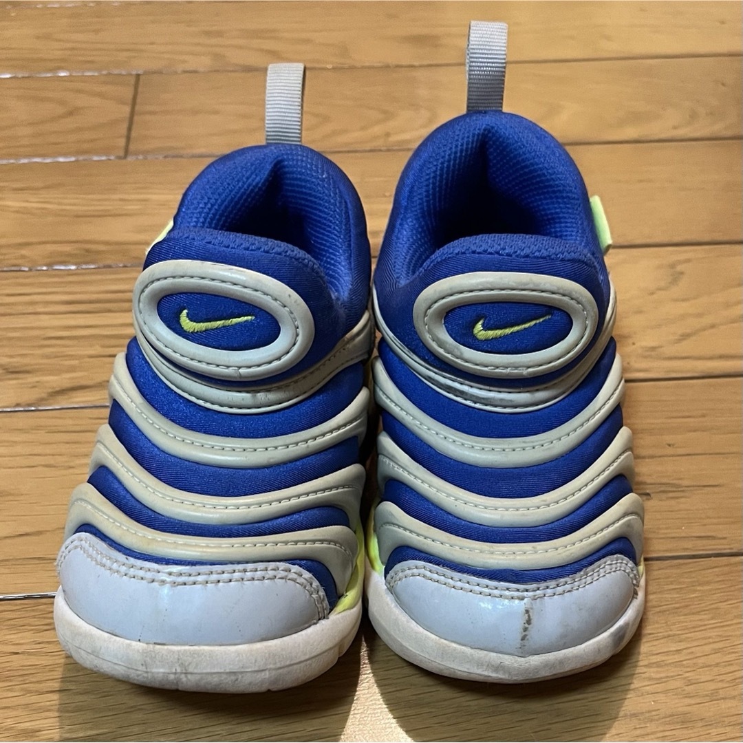 NIKE(ナイキ)のNIKE  ダイナモ　子供　スニーカー　15センチ キッズ/ベビー/マタニティのキッズ靴/シューズ(15cm~)(スニーカー)の商品写真