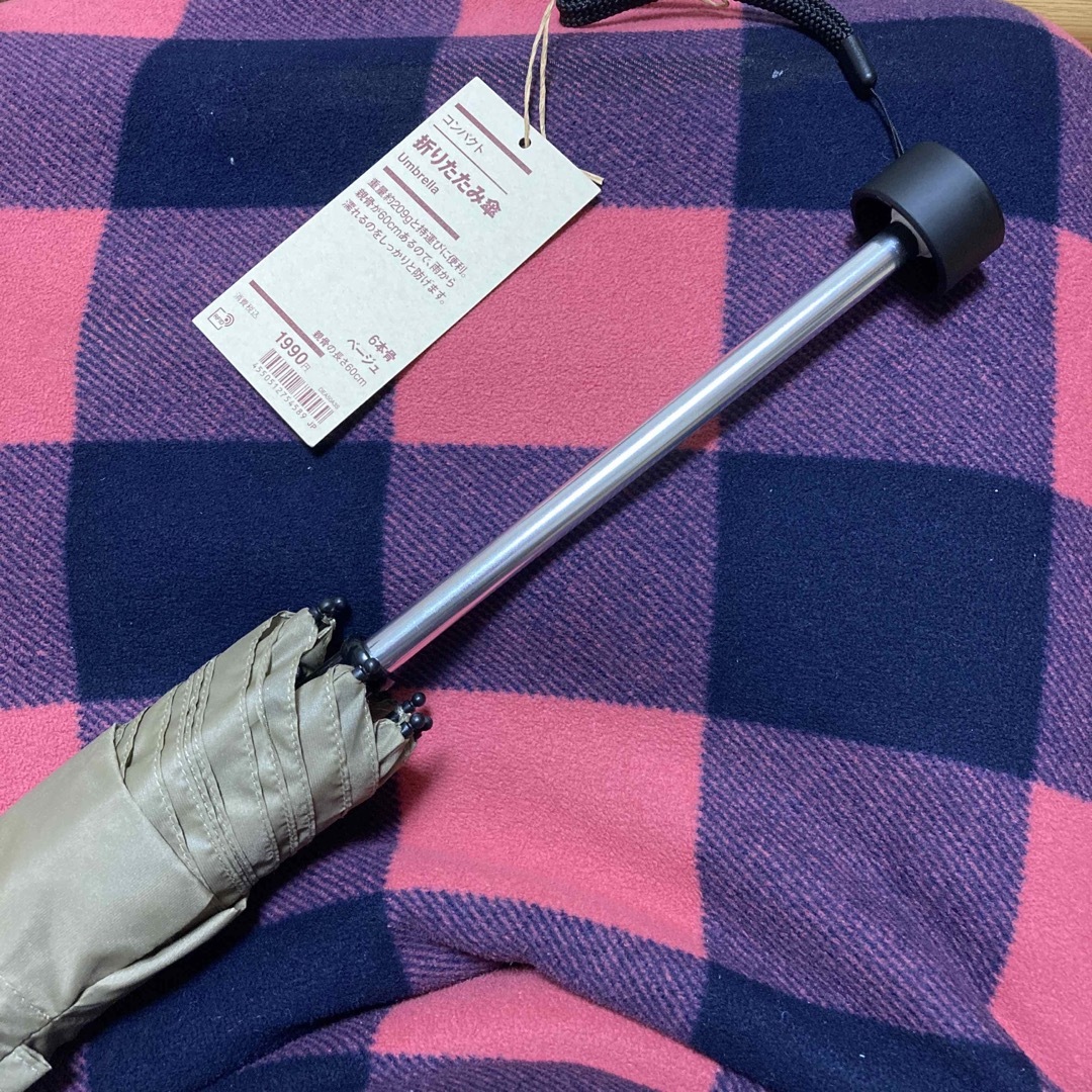 MUJI (無印良品)(ムジルシリョウヒン)の無印良品　折りたたみ傘 レディースのファッション小物(傘)の商品写真