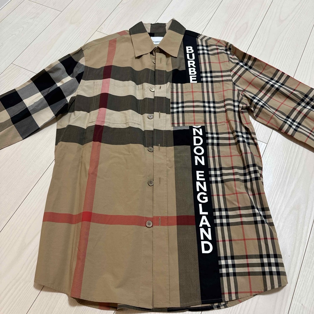 BURBERRY(バーバリー)のBURBERRY チェック柄シャツ 美品 レディースのトップス(シャツ/ブラウス(長袖/七分))の商品写真