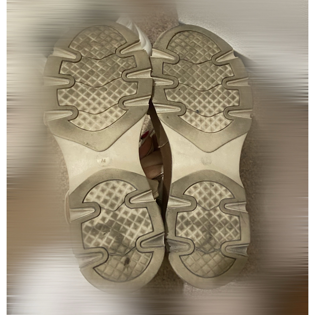 RANDA(ランダ)のRANDA パールバックルボリュームソールスポーツサンダル ベージュM レディースの靴/シューズ(サンダル)の商品写真