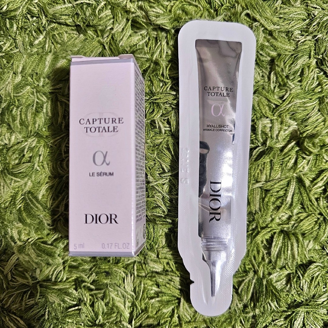 Dior(ディオール)のディオール カプチュール トータル サンプルセット コスメ/美容のキット/セット(サンプル/トライアルキット)の商品写真