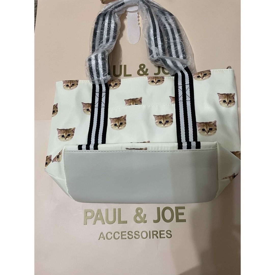 PAUL & JOE(ポールアンドジョー)の新品　ポール&ジョー　ショルダー紐付き　トートバッグ  猫  ヌネット レディースのバッグ(トートバッグ)の商品写真