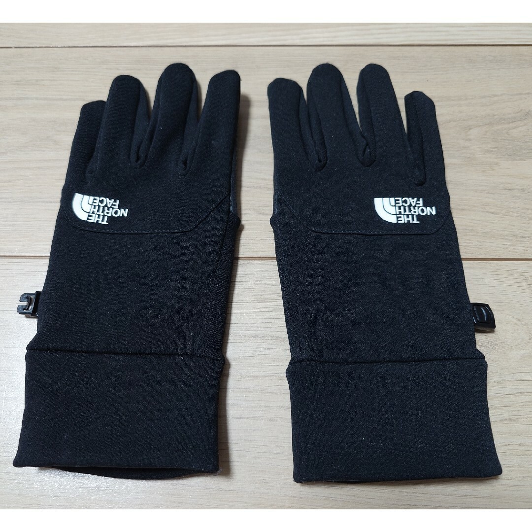 THE NORTH FACE(ザノースフェイス)の[ザノースフェイス] 手袋 イーチップグローブ ユニセックス /ブラックMサイズ メンズのファッション小物(手袋)の商品写真