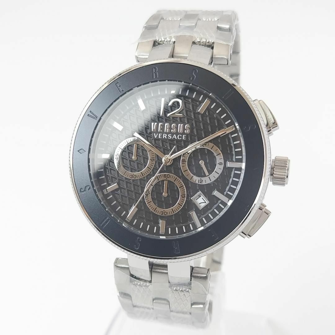 VERSUS(ヴェルサス)のブラック/シルバー新品メンズ腕時計VERSUS VERSACE素敵クロノ日付 メンズの時計(腕時計(アナログ))の商品写真