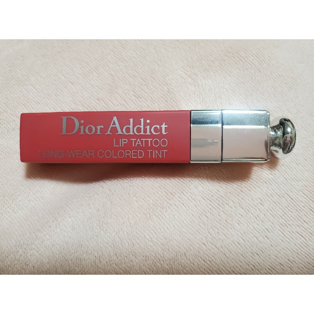 Dior(ディオール)のDior アディクトリップティント 571 クランベリー コスメ/美容のベースメイク/化粧品(口紅)の商品写真