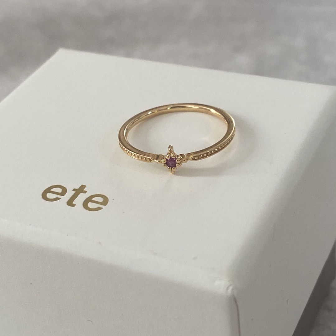 ete(エテ)のete エテ k18  ルビーリング　ミル打ち　アンティーク レディースのアクセサリー(リング(指輪))の商品写真