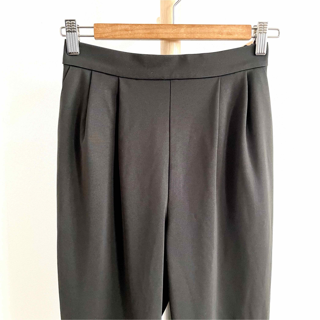 CLANE(クラネ)のCLANE   J/W BASIC TUCK PANTS レディースのパンツ(カジュアルパンツ)の商品写真