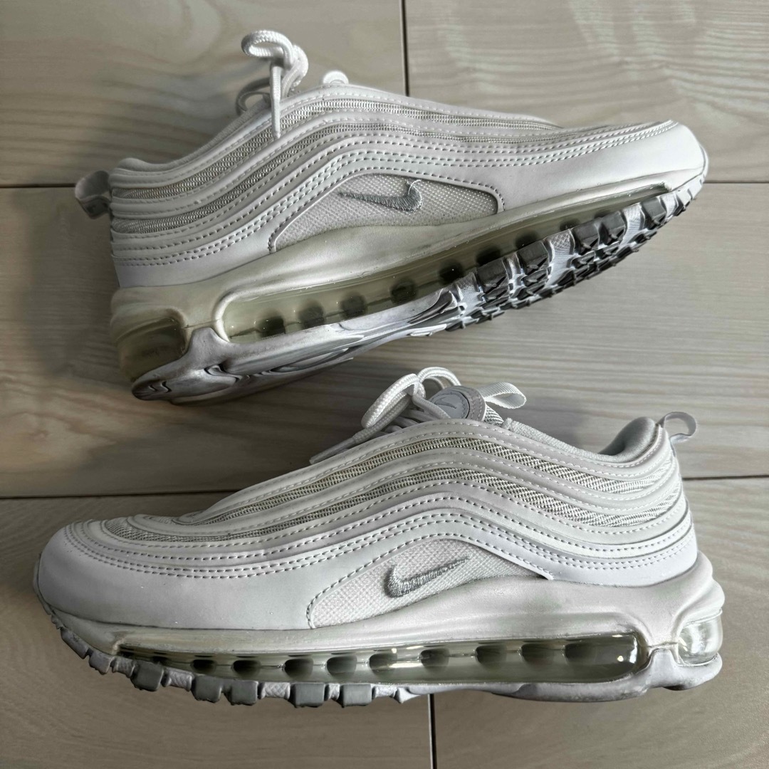 NIKE(ナイキ)のNIKE AIRMAX 97ナイキ  エアマックス97 ホワイト レディースの靴/シューズ(スニーカー)の商品写真