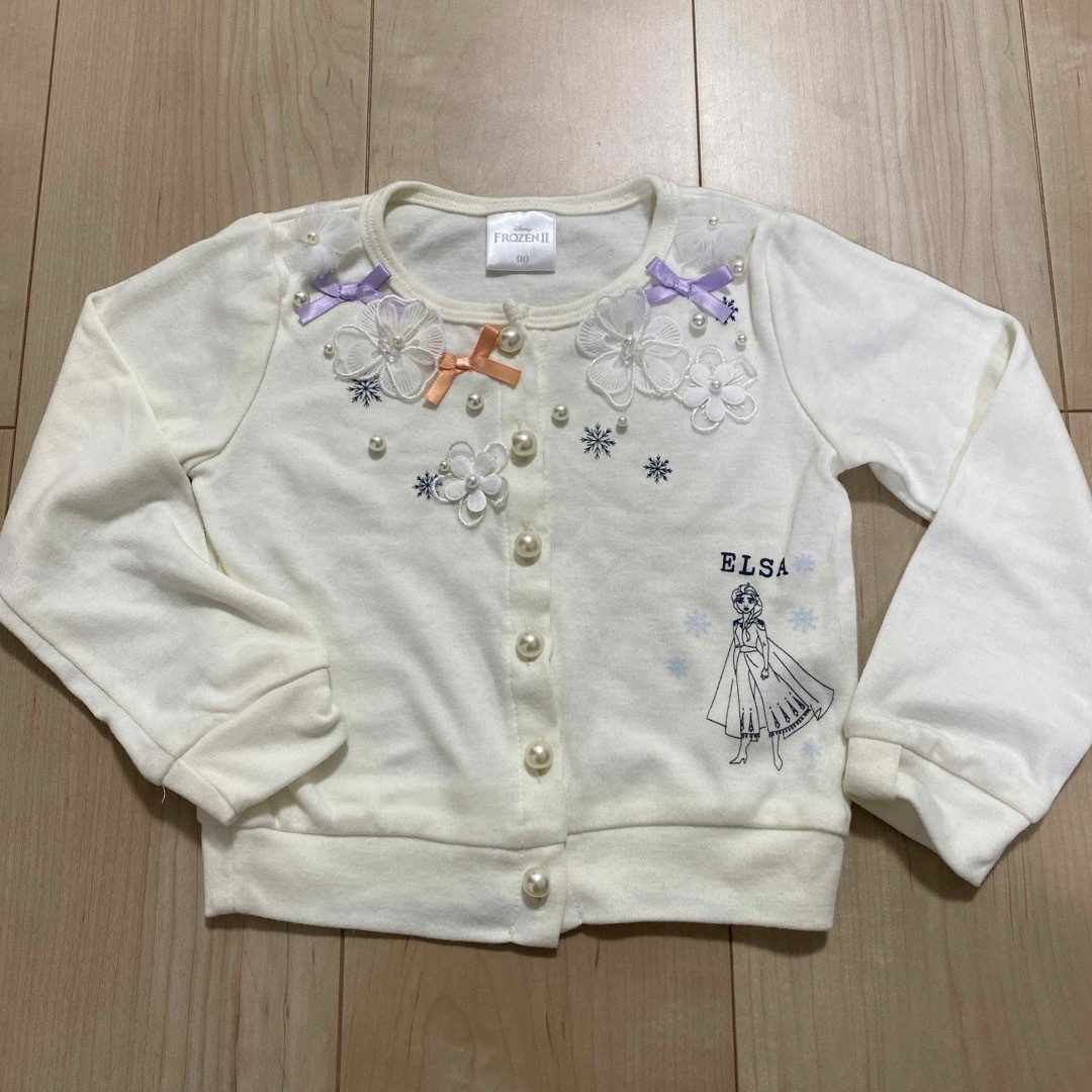 Disney(ディズニー)のDisney☆アナ雪☆エルサ☆カーディガン☆90☆新品 キッズ/ベビー/マタニティのキッズ服女の子用(90cm~)(カーディガン)の商品写真