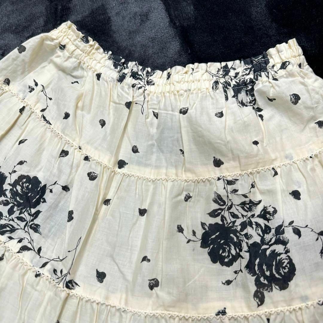 美品✨カネコイサオ ロングスカート ピコフリル　前ボタン　花柄 大きいサイズ　白