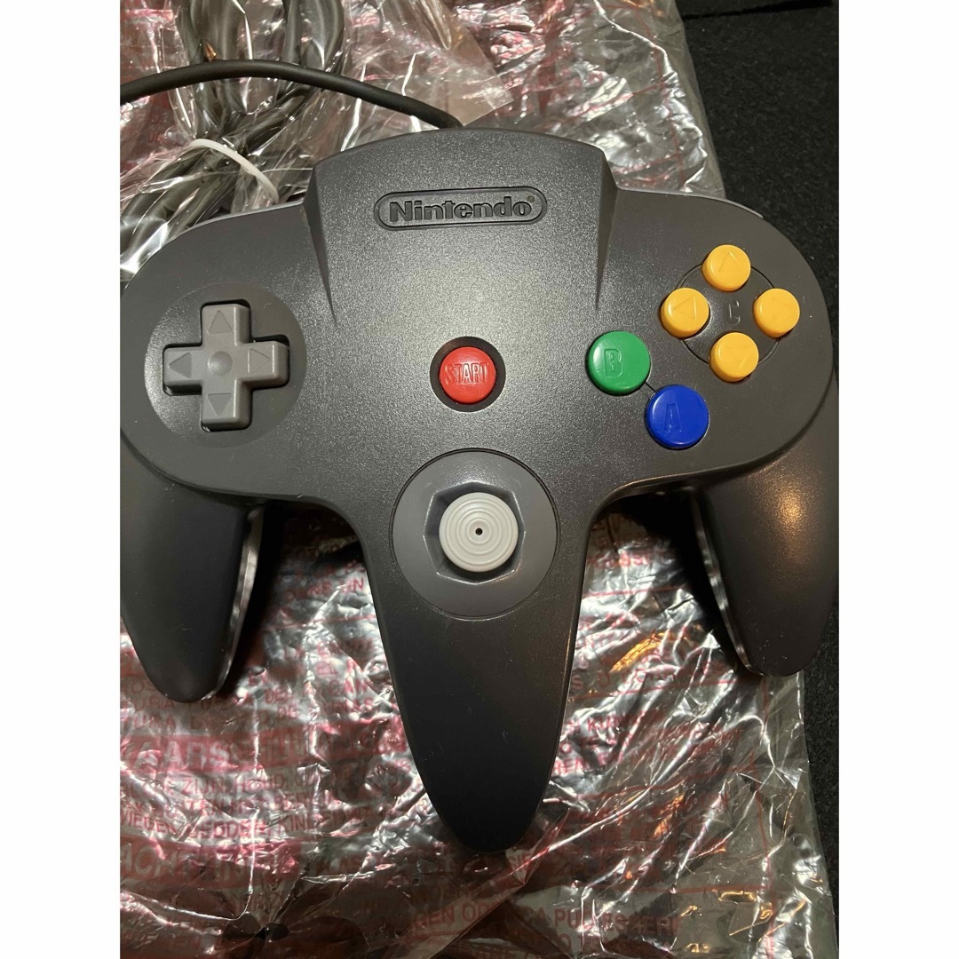 NINTENDO 64(ニンテンドウ64)のニンテンドー64 美品　マリオカート　コントローラーブロス　箱付き エンタメ/ホビーのゲームソフト/ゲーム機本体(その他)の商品写真