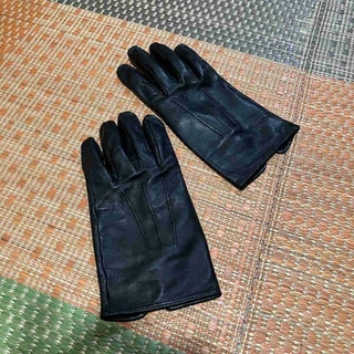 メローラ(Merola)の☆MEROLA ナパレザーグローブ シルク 7.5☆(手袋)