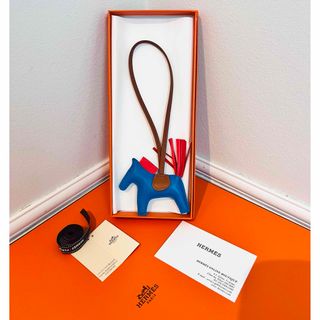 エルメス(Hermes)の新品 HERMES エルメス バッグチャーム ロデオ PM  ブルーx ローズ(キーホルダー)