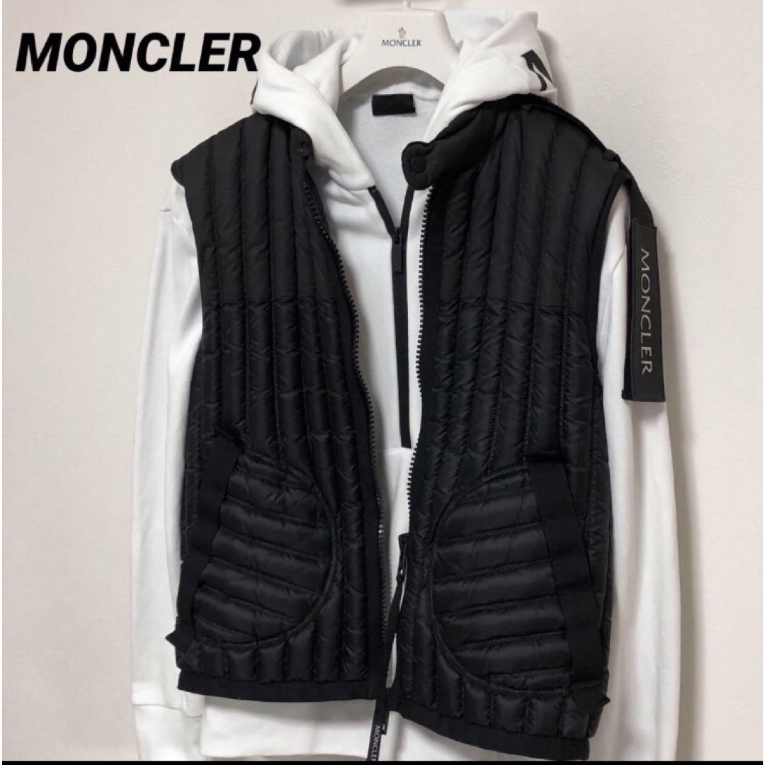 MONCLER(モンクレール)のモンクレール　SNOOK　クレイググリーン　薄手ダウンベスト　ブラック　国内正規 メンズのジャケット/アウター(ダウンベスト)の商品写真