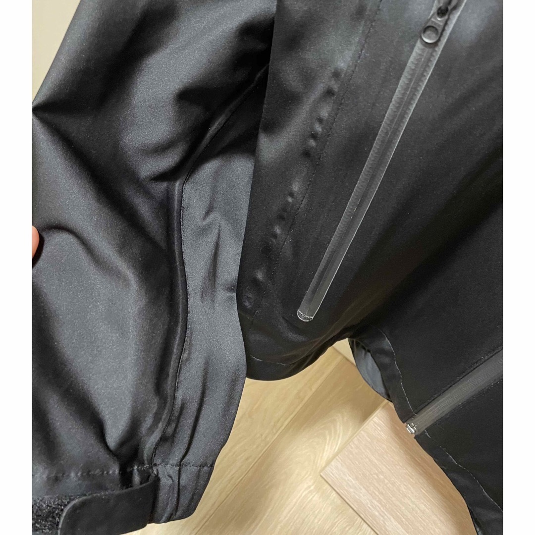 AEON(イオン)のトップバリュ　SUGOSHELL  撥水　メンズ　ブルゾン メンズのジャケット/アウター(ブルゾン)の商品写真