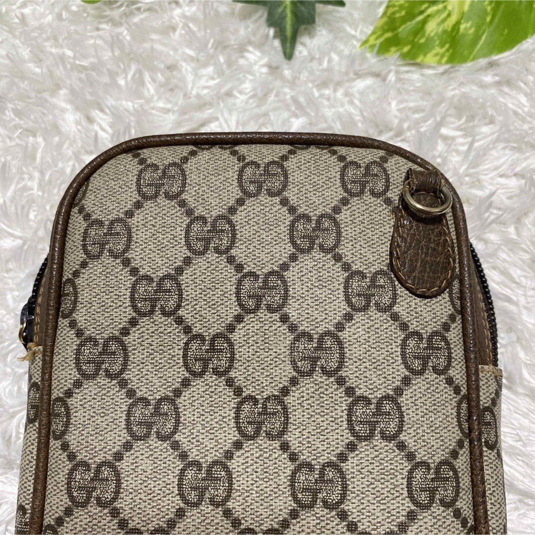 Gucci(グッチ)のオールドグッチ　GUCCI 希少品　激レア　ショルダーバッグ　GG柄 レディースのバッグ(ショルダーバッグ)の商品写真