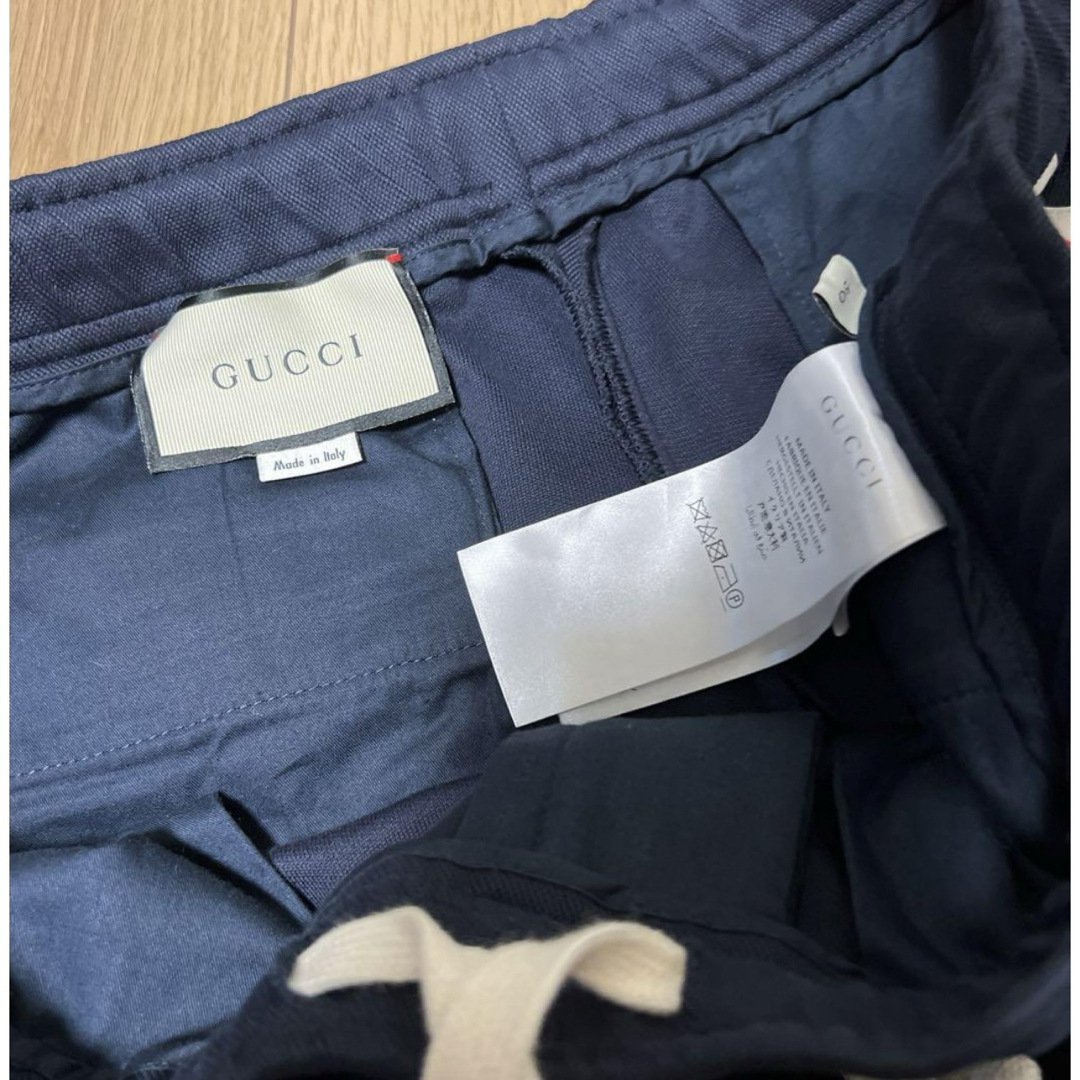 Gucci(グッチ)のGucci ストライプ ジョギングパンツ　Ｌ　定価12万　美品 メンズのパンツ(その他)の商品写真