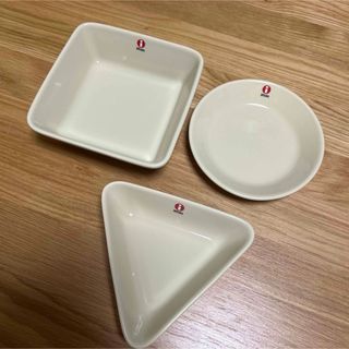 イッタラ(iittala)の【新品未使用】ティーマ　3点セット(食器)