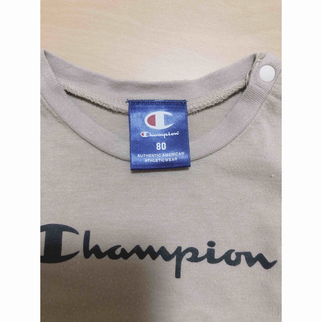 Champion(チャンピオン)のベビーザラス　SNOOPY、Champion80半袖ロンパース　2枚セット キッズ/ベビー/マタニティのベビー服(~85cm)(ロンパース)の商品写真