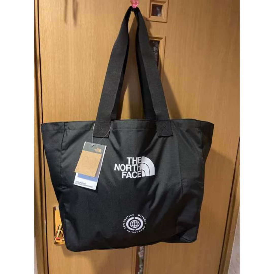 THE NORTH FACE(ザノースフェイス)のTHE NORTH FACE EWC TOTE 大きいsizeLトート バッグ メンズのバッグ(トートバッグ)の商品写真